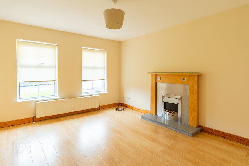 Photo 2 of 27 Rowan Manor, Craigavon