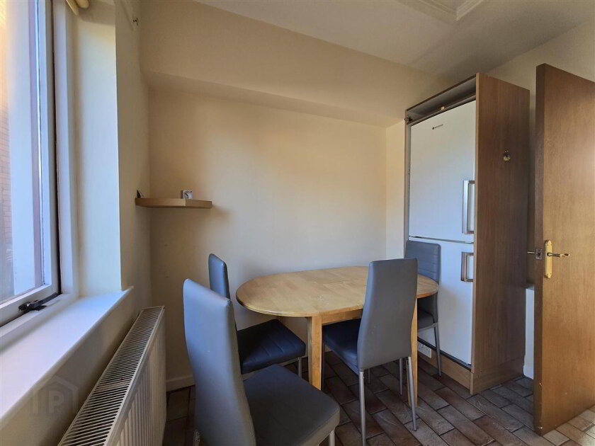 Photo 5 of 14 Upper Malone Crescent, Belfast