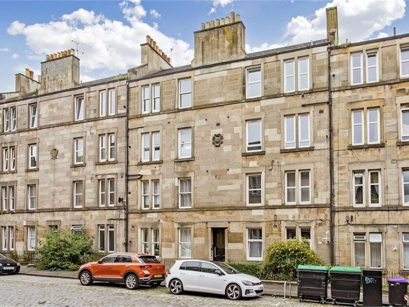 Photo 1 of 18 Downfield Place, Dalry, Edinburgh