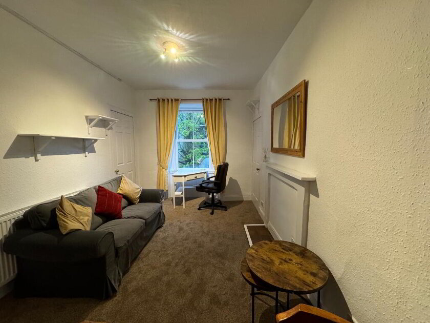 Photo 1 of 15 West Crosscauseway, Sciennes, Edinburgh