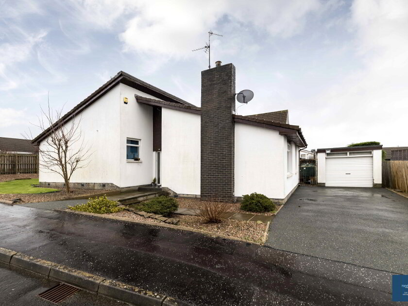 Photo 1 of 26 Turnberry Green, Tandragee