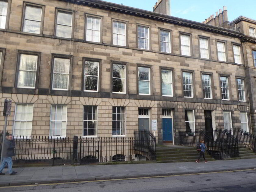 Photo 1 of 17a Leopold Place, New Town, Edinburgh