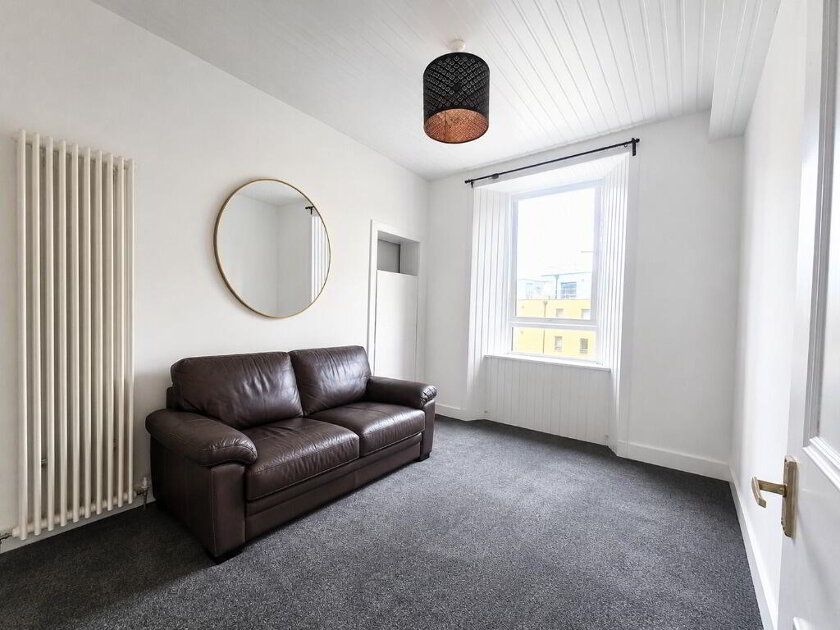 Photo 1 of 15 Albert Street, Leith, Edinburgh