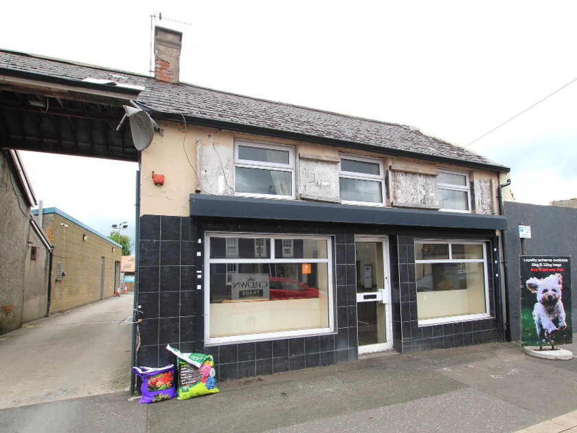 Photo 1 of 13 Main Street, Crumlin