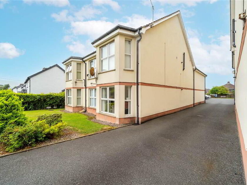 Photo 1 of 3 /14 St Quentin Avenue, Glengormley, Newtownabbey