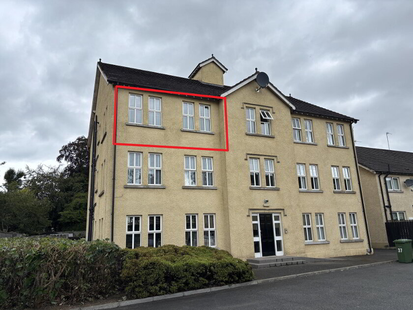 Photo 1 of 26 Strawhill Manor, Donaghcloney