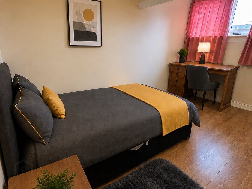 Photo 1 of College Gardens, Room 11, Most Bills Included, Belfast