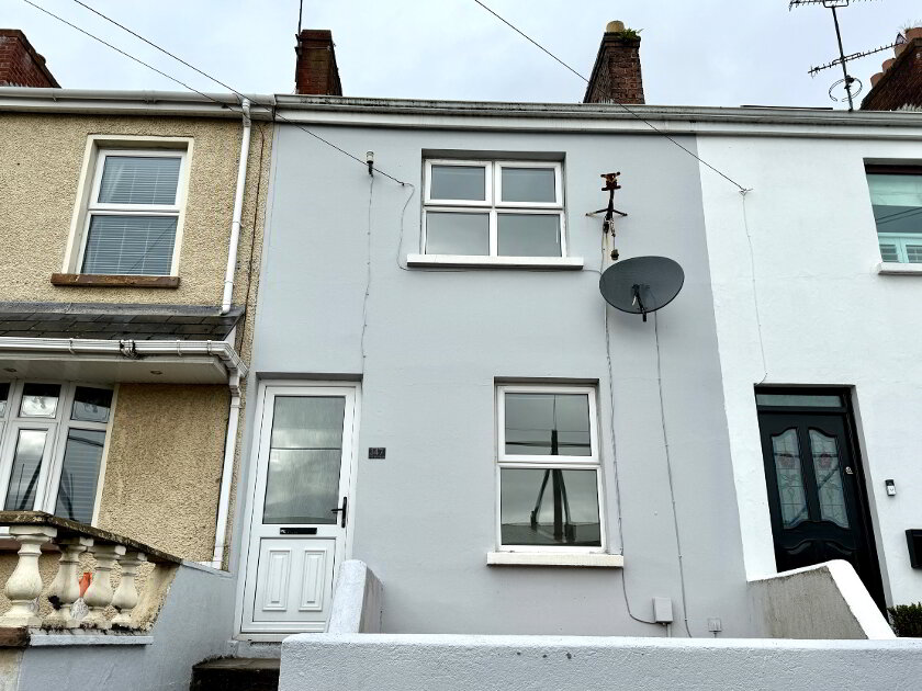 Photo 1 of 147 Lonemoor Road, Derry