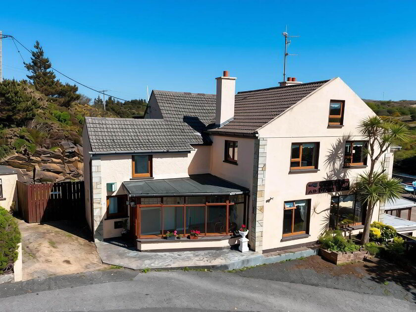 Photo 1 of Bunbeg House, Harbour Road, Bun Beag, An Bun Beag
