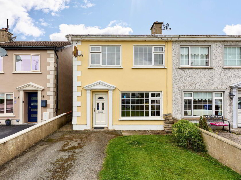 Photo 1 of 101 Kilcarn Court, Navan