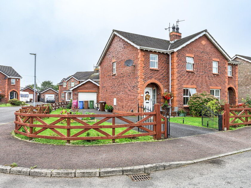 Photo 1 of 5 Lockvale Manor, Aghalee