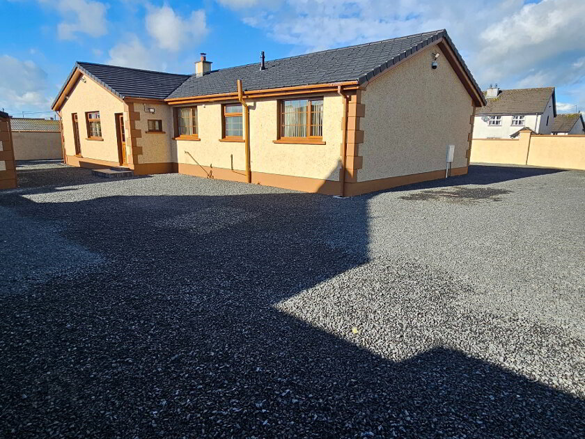 Photo 1 of 206 Ballynure Road, Ballyclare