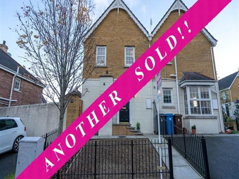 Photo 1 of 15 Lineybrook Lane, Bangor