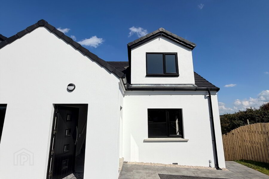 Photo 1 of 14 Seaview Drive, Portstewart