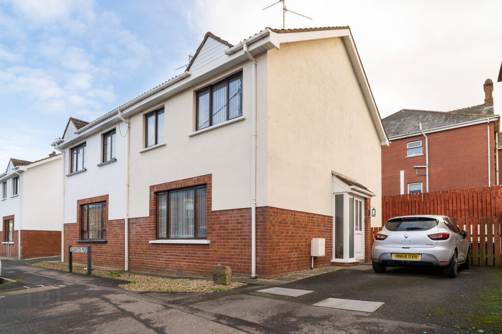 Photo 1 of 4 Headington Mews, Lurgan
