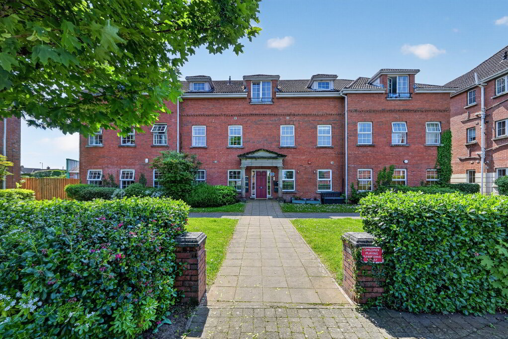 Photo 1 of 4b The Demesne, Carryduff