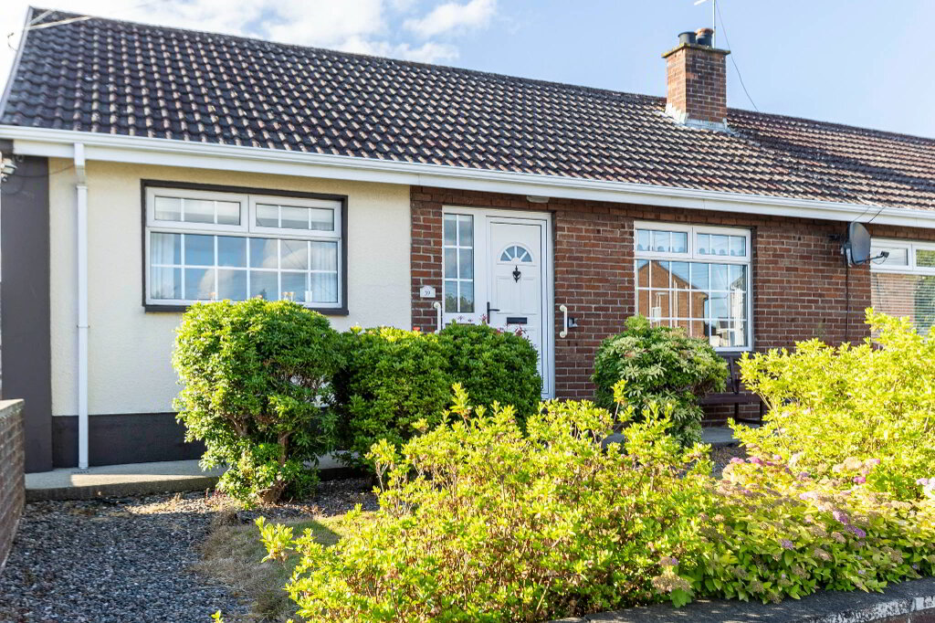Photo 1 of 39 Young Crescent, Castlederg