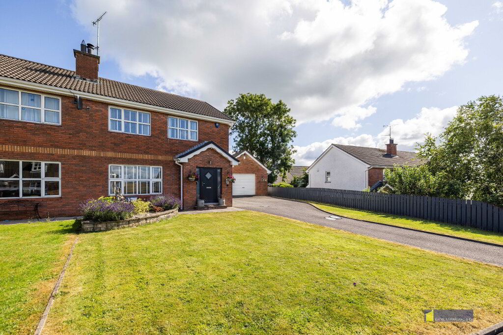 Photo 1 of 21 Park Hill, Maguiresbridge