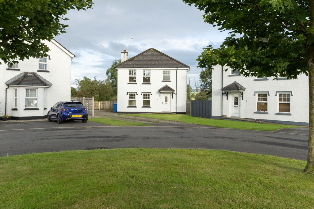 Photo 1 of 4 Elmwood Green, Castlederg