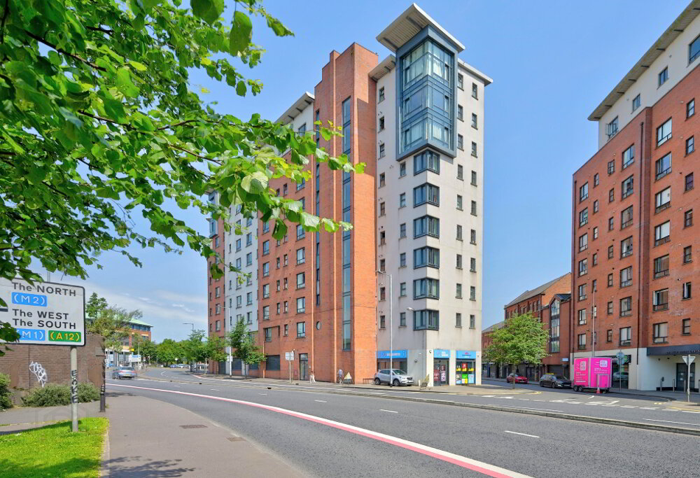 Photo 1 of 611 College Central, 4 College Avenue, Belfast
