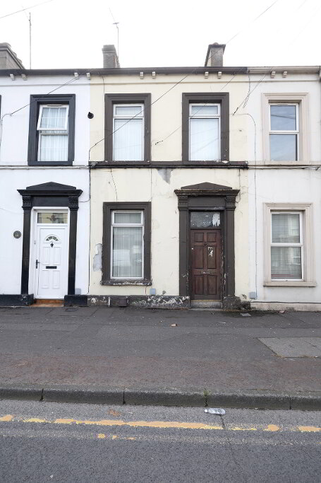 Photo 1 of 12 Lough Road, Lurgan