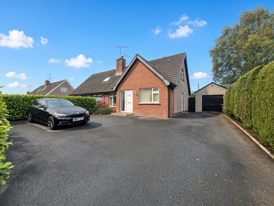 Photo 1 of 9 Hillcrest Drive, Irvinestown
