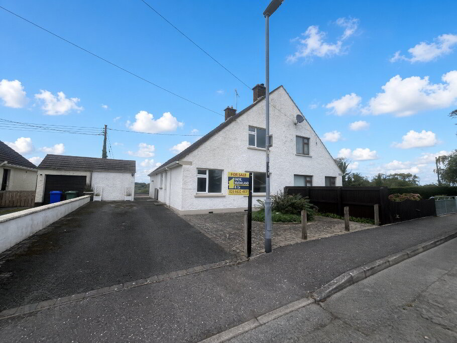 Photo 1 of 11 Thornton Villas, Bellanaleck, Enniskillen