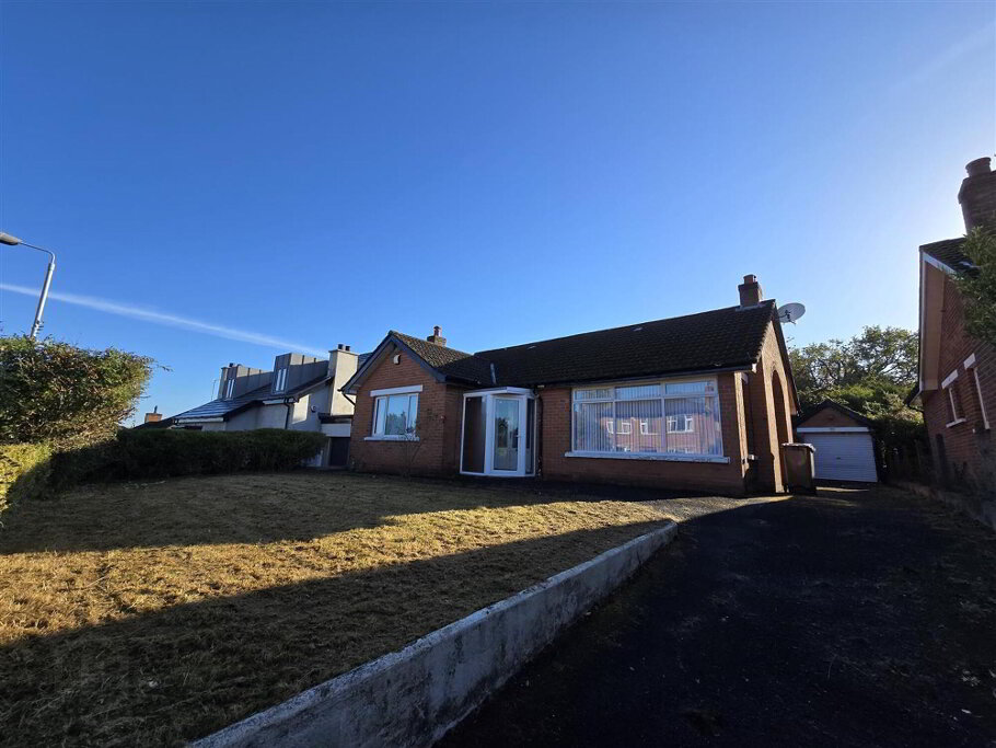 Photo 1 of 12 Fairway Avenue, Belfast