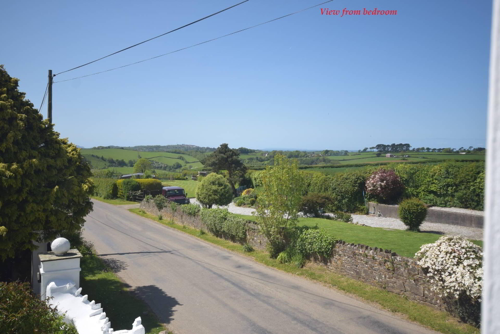 Photo 4 of Eastleigh, Bideford