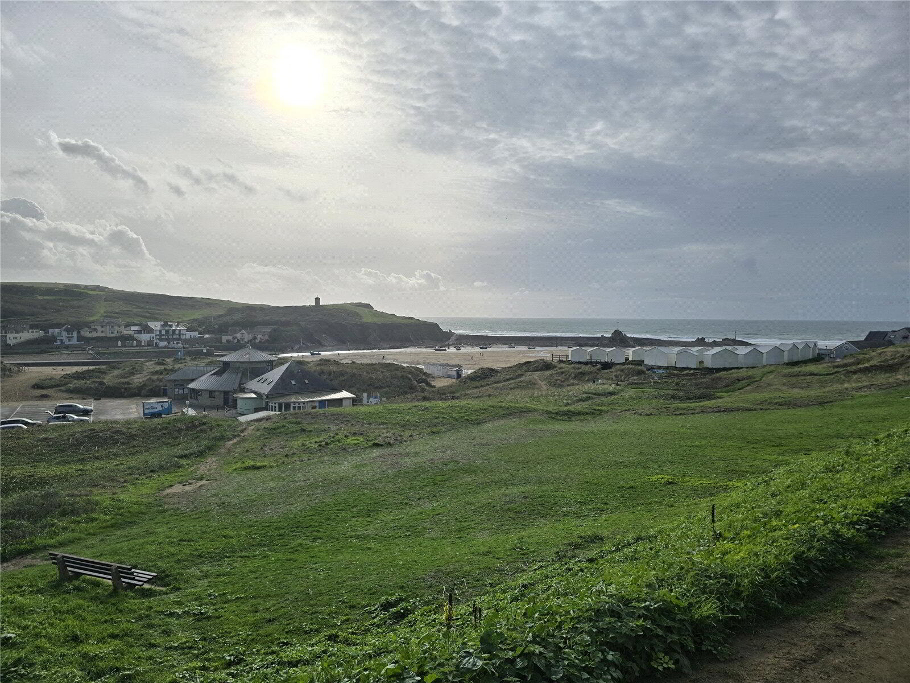 Summerleaze View