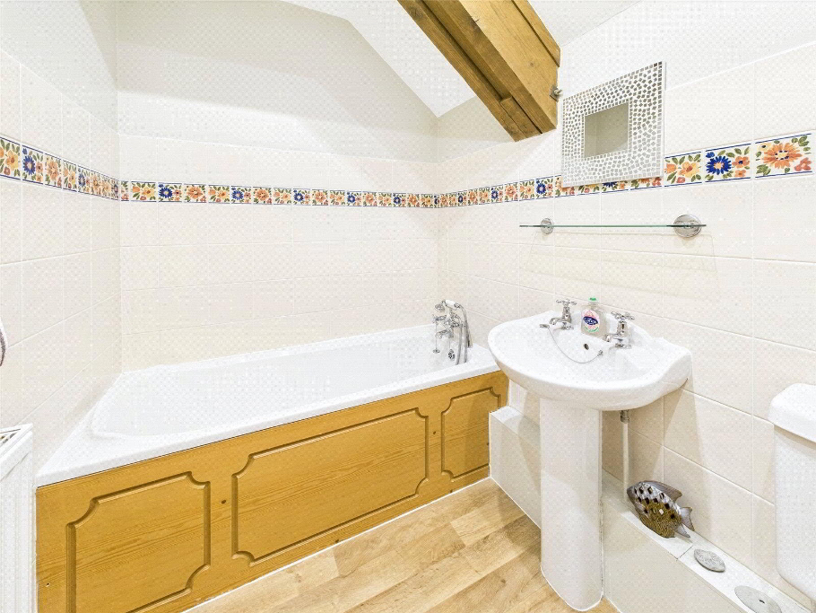 En-Suite 3
