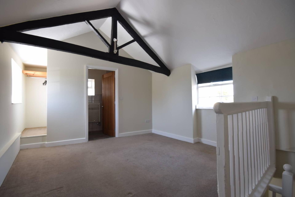 Photo 5 of Eastleigh, Bideford