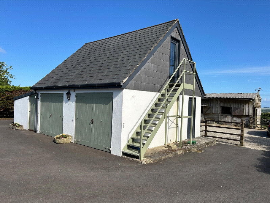 Double Garage
