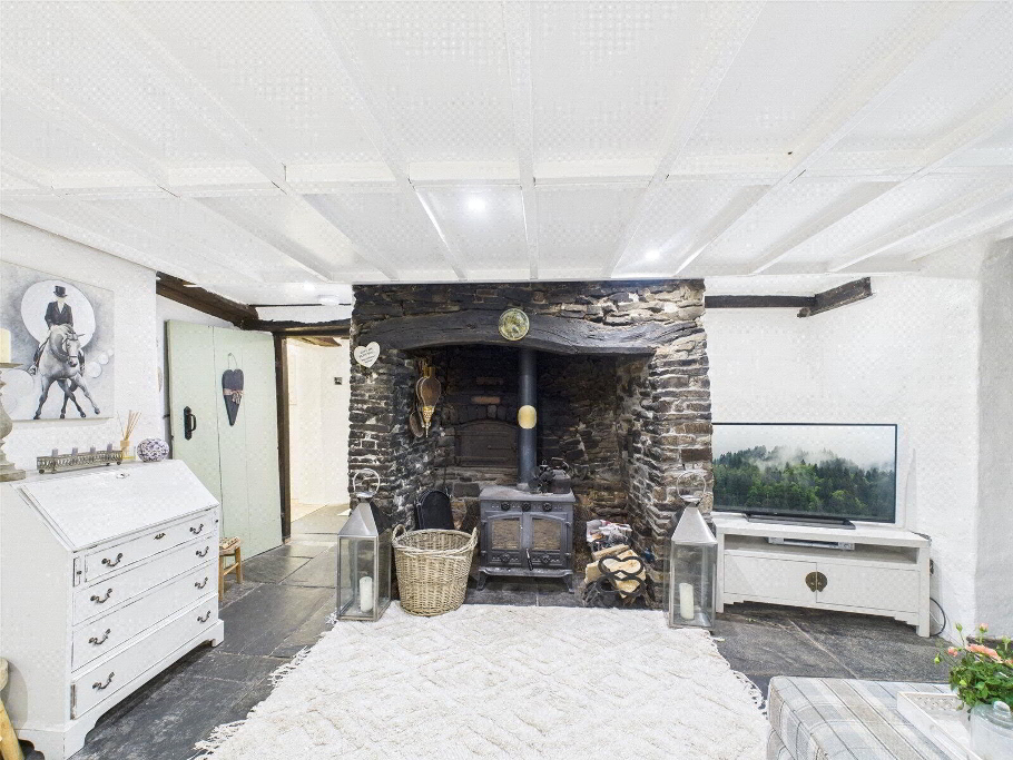 Inglenook With Oven