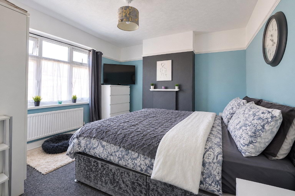 Picture No. 06