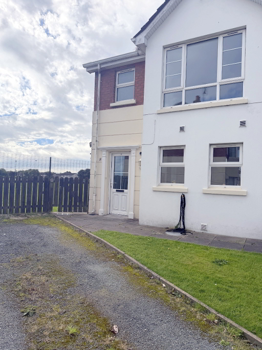 Photo 3 of 8 Upritchard Crescent, Bangor