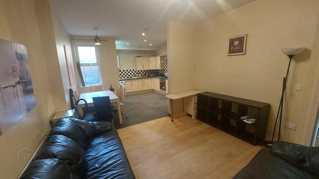 Photo 2 of 5 Ulsterville Place, Belfast