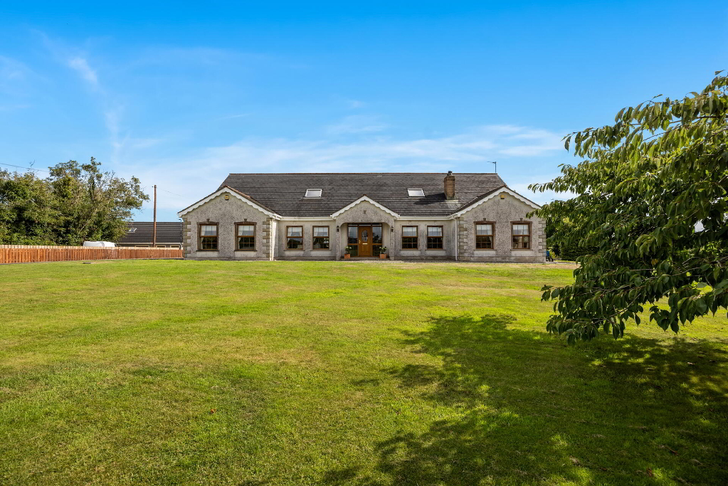Photo 2 of Mannon Lodge, 96 Carrickmannon Road, Ballygowan, Newtownards