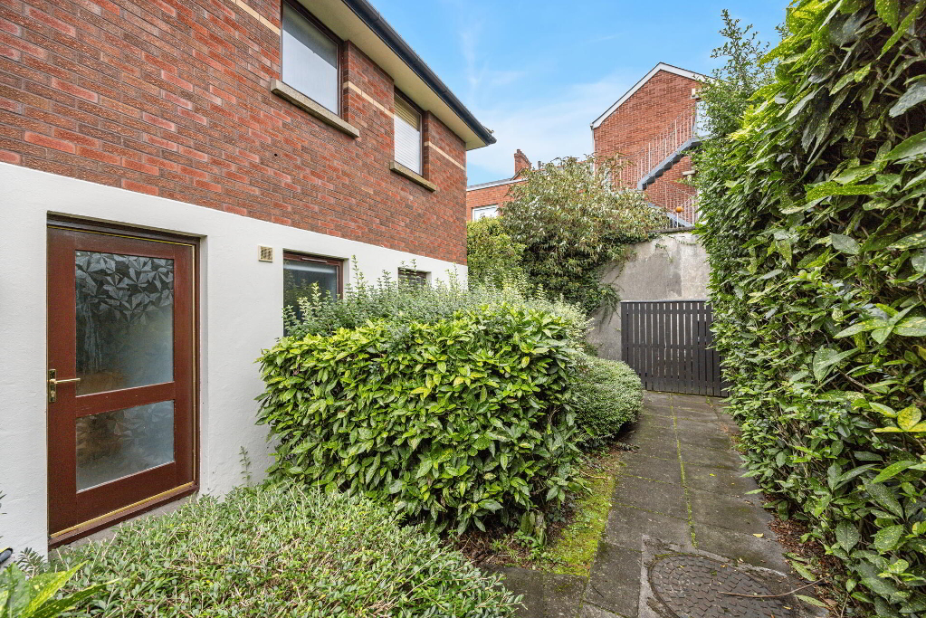Photo 2 of 38 Ashleigh Manor, Belfast