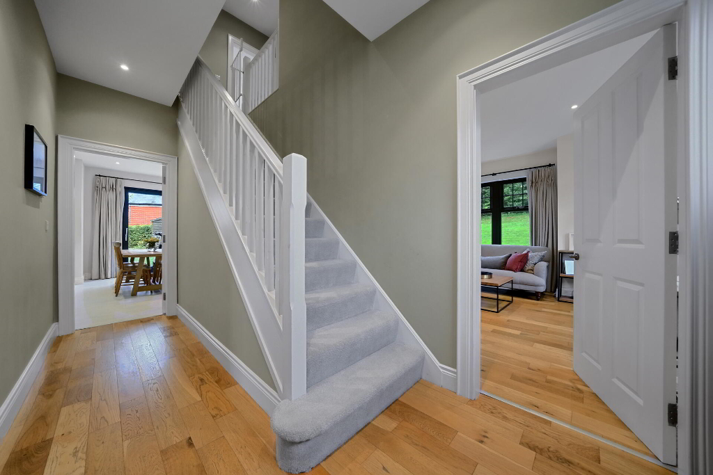 Photo 2 of 15 Haddo Crescent, Belfast