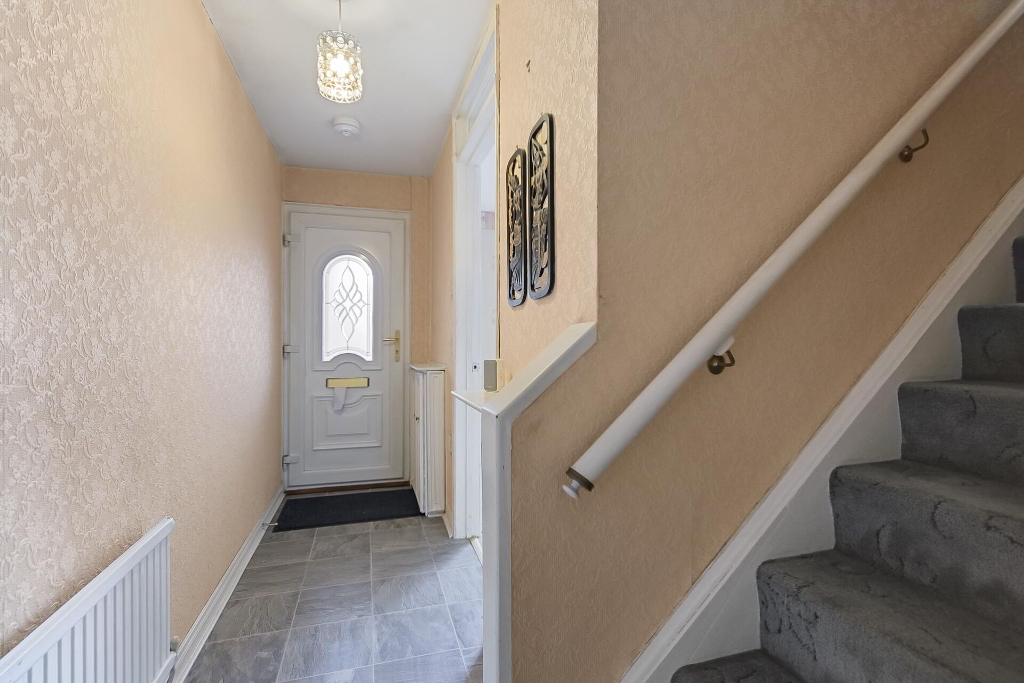 Photo 2 of 14 Abingdon Drive, Belfast