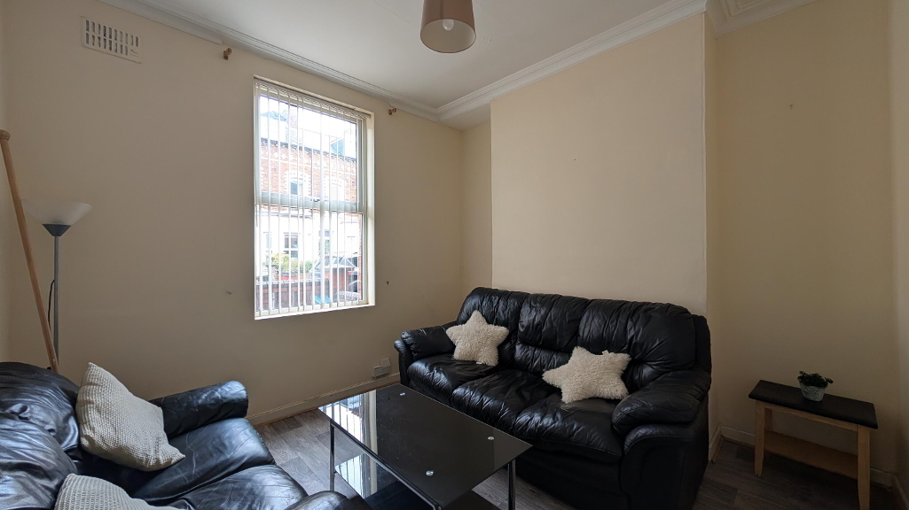Photo 2 of 56 Kimberley Street, Belfast
