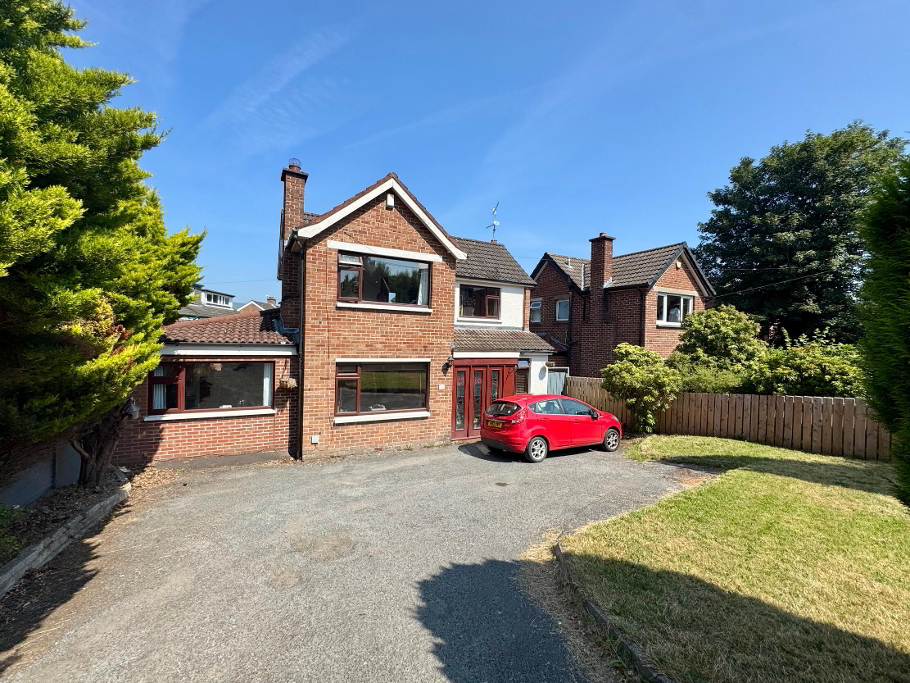 Photo 2 of 89 Upper Malone Road, Belfast
