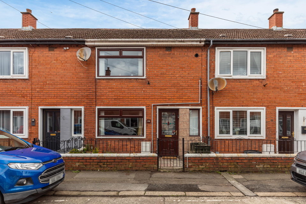 Photo 2 of 16 Witham Street, Belfast