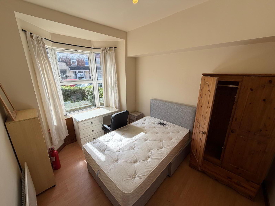 Photo 2 of 19 Donnybrook Street, Lisburn Road, Belfast
