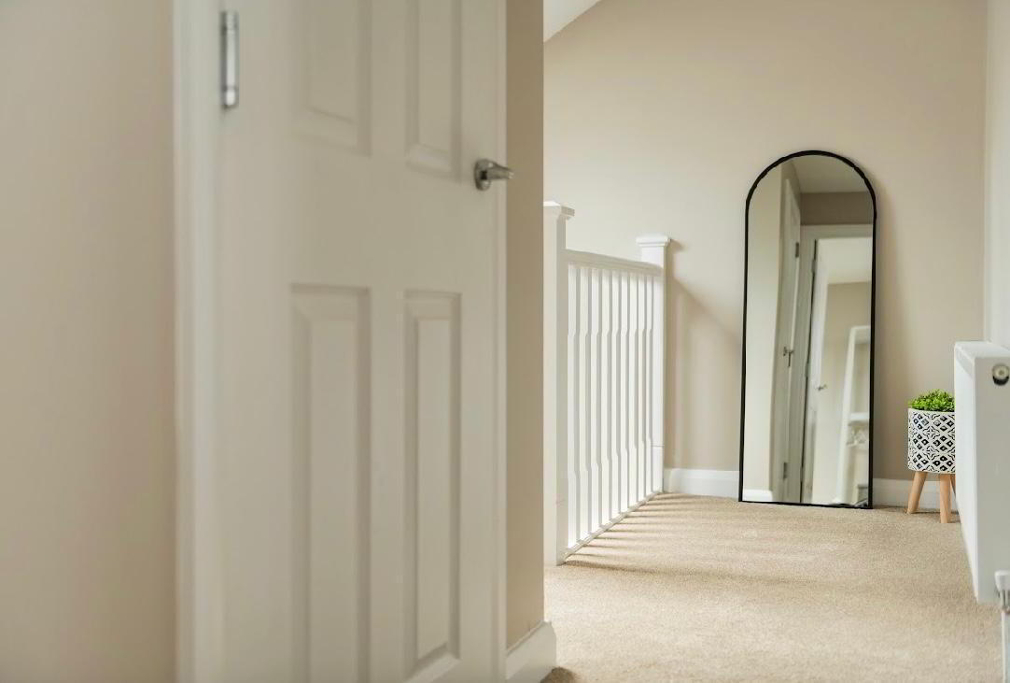 Photo 2 of Apt 5, 225a Albertbridge Road, Belfast