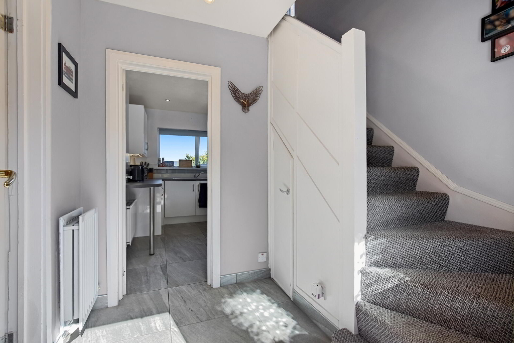 Photo 2 of 24 Knockwood Crescent, Belfast