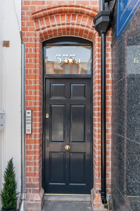 Photo 2 of Apt 2, 537a Lisburn Road, Belfast
