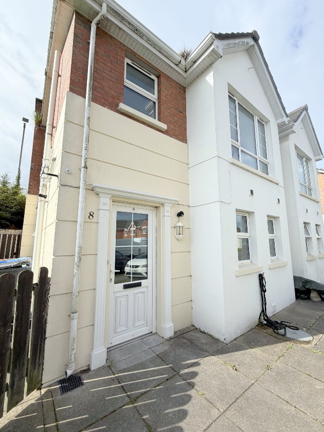 Photo 1 of 8 Upritchard Crescent, Bangor