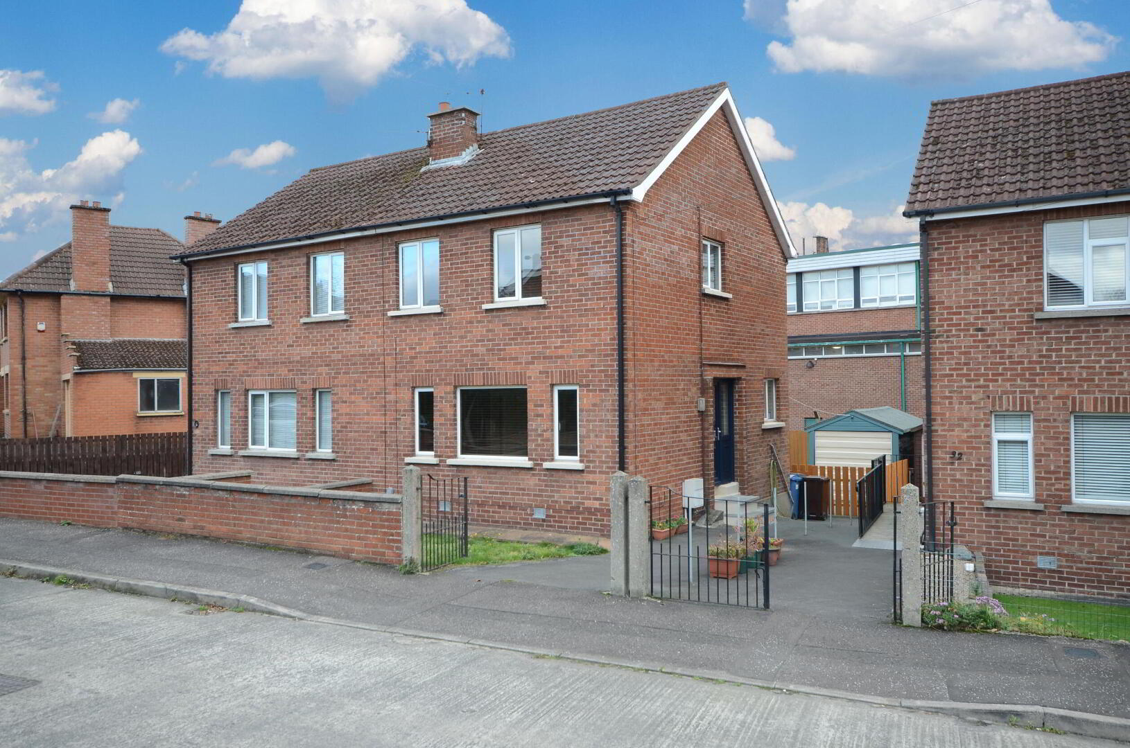 Photo 1 of 30 Pasadena Gardens, Ballyhackamore, Belfast